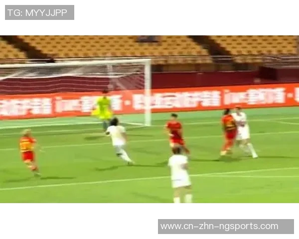 前裁判质疑马林犯规判罚过于严厉认为身体接触不足以判罚点球 前裁判质疑马林犯规判罚过于严厉认为身体接触不足以判罚点球