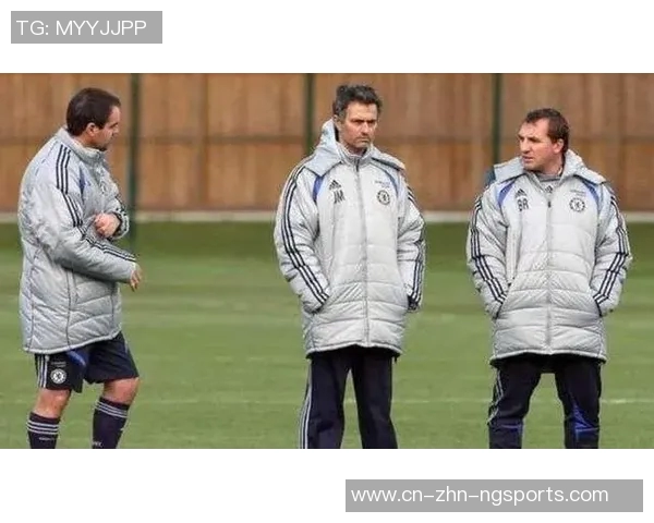 罗杰斯质疑VAR决策为何不让主裁判亲自查看误判情况 罗杰斯质疑VAR决策为何不让主裁判亲自查看误判情况