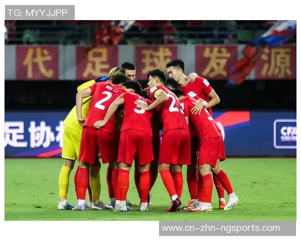 奥特执教首胜喜悦洋溢队员们泼水庆祝难掩激动心情 奥特执教首胜喜悦洋溢队员们泼水庆祝难掩激动心情